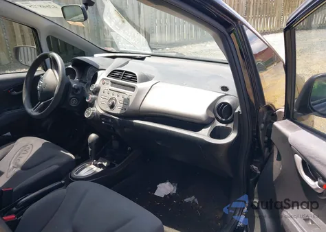 2010 Honda Fit from USA, damaged, VIN JHMGE8H24AS007168